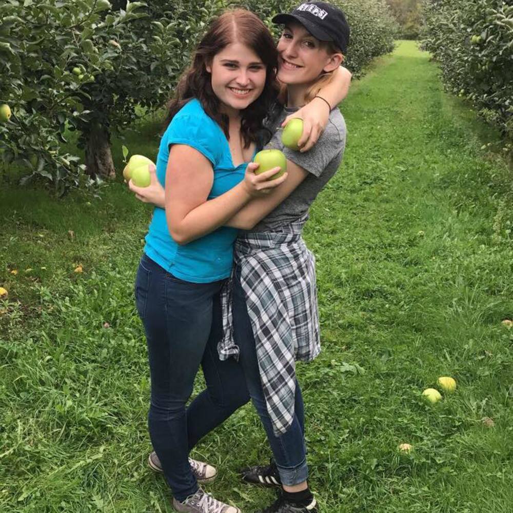 Meet your Posher, Carolyn